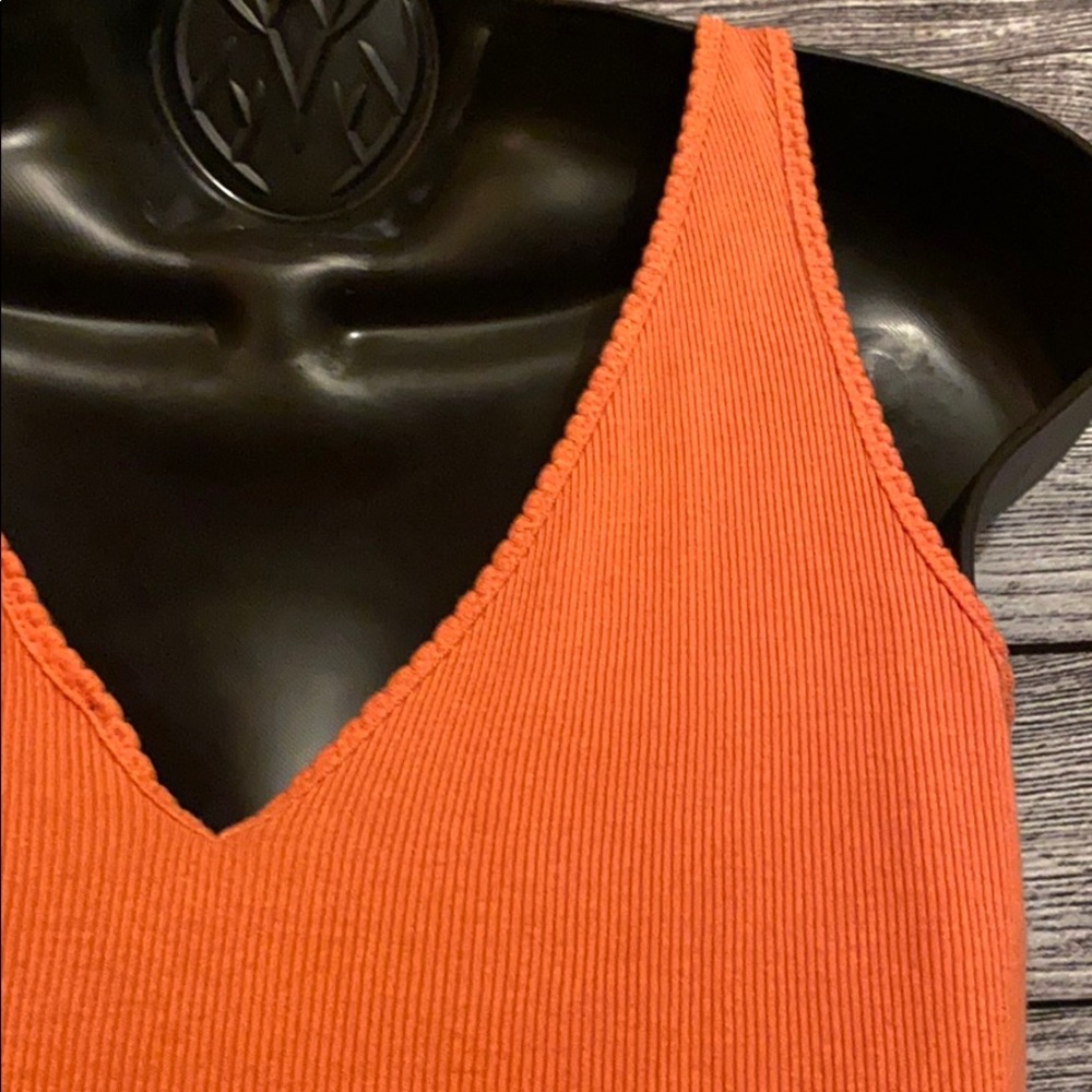 Express Delicate Double V tank - Picture 10 of 14